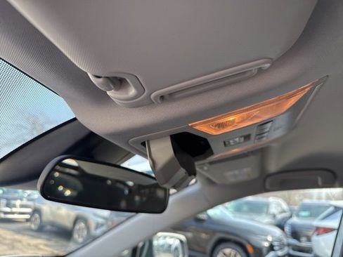 Used 2021 Toyota RAV4 XLE image 35