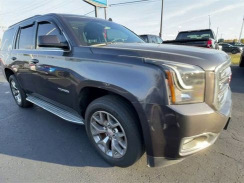 Used 2015 GMC Yukon SLT image 2