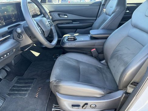 Certified 2023 Nissan Ariya AWD image 28