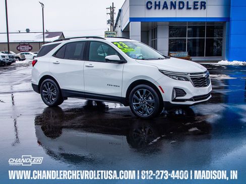Used 2023 Chevrolet Equinox RS image 1
