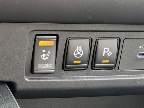 New 2026 Nissan Frontier SV w/ SV Convenience Package image 17