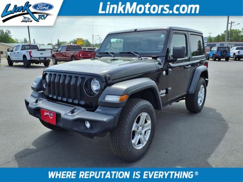 Used 2019 Jeep Wrangler Sport image 1