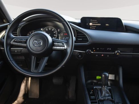 Used 2022 MAZDA MAZDA3 s image 3