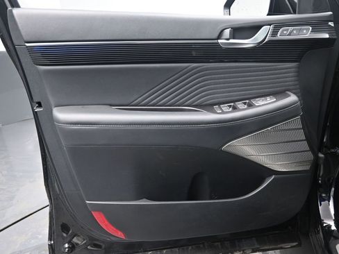 Used 2024 Hyundai Palisade Calligraphy image 20