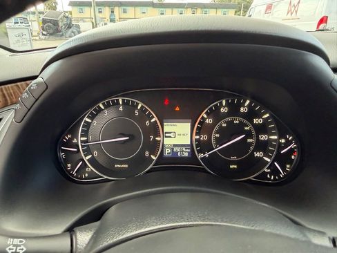 Used 2017 Nissan Armada Platinum w/ Captain Seat Package image 20