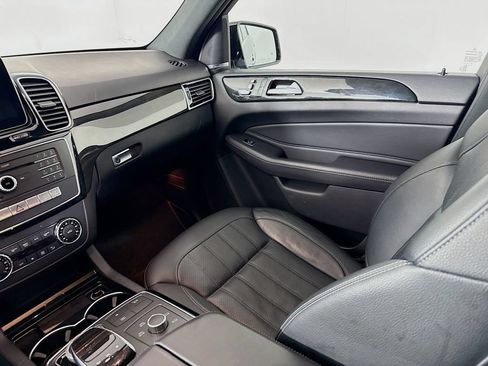 Used 2018 Mercedes-Benz GLE 350 4MATIC image 24