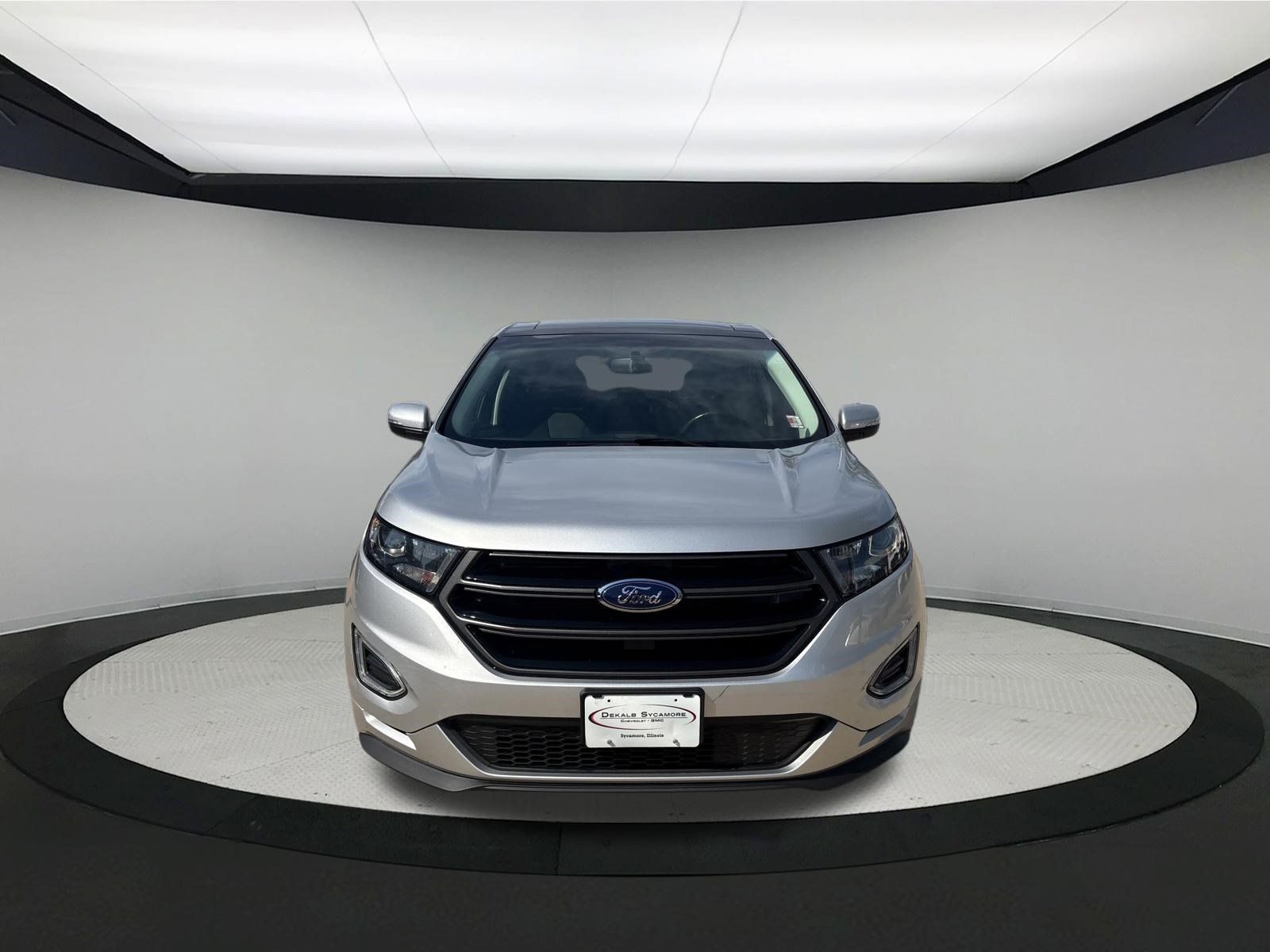 Used 2017 Ford Edge Sport w/ Technology Package AWD/4WD image 2