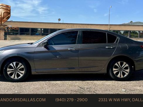 Used 2015 Honda Accord LX image 2