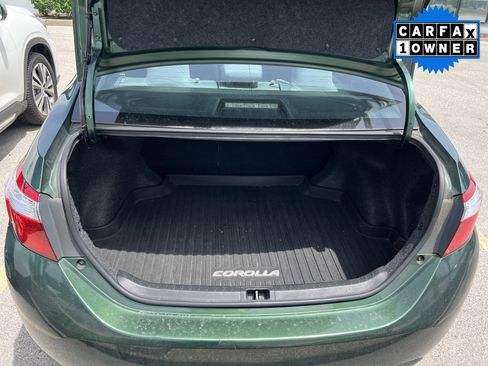 Used 2016 Toyota Corolla LE FWD image 12
