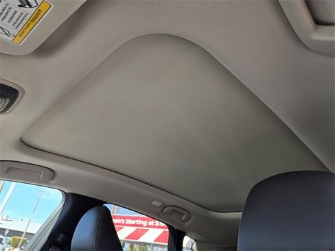 New 2025 INFINITI QX50 Luxe image 12