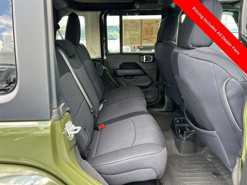 Used 2021 Jeep Wrangler Unlimited Sahara AWD/4WD image 20
