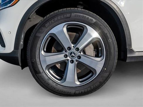 Certified 2022 Mercedes-Benz GLC 300 4MATIC image 13