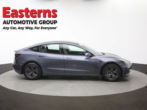 Used 2021 Tesla Model 3 Standard Range Plus RWD image 39