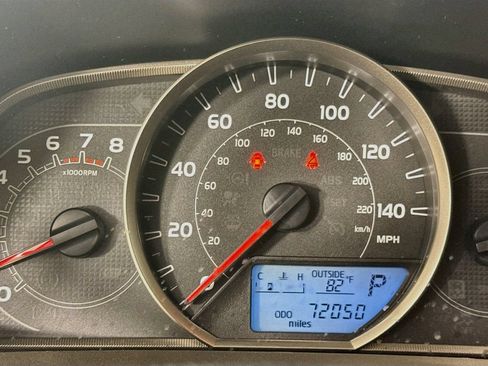 Used 2015 Toyota RAV4 XLE FWD image 15