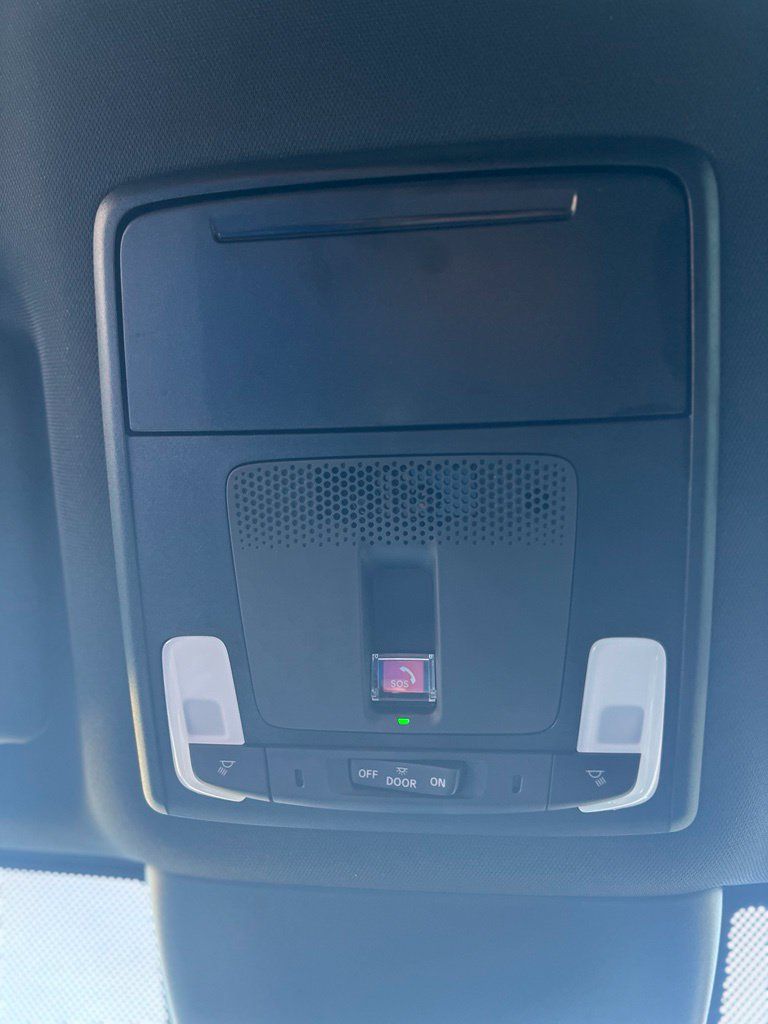 Used 2026 Honda Pilot Sport image 21
