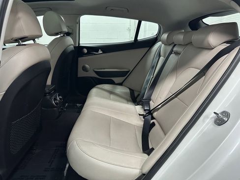 Used 2018 Kia Stinger Premium AWD/4WD image 22