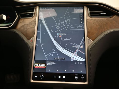 Used 2019 Tesla Model S 100D image 30