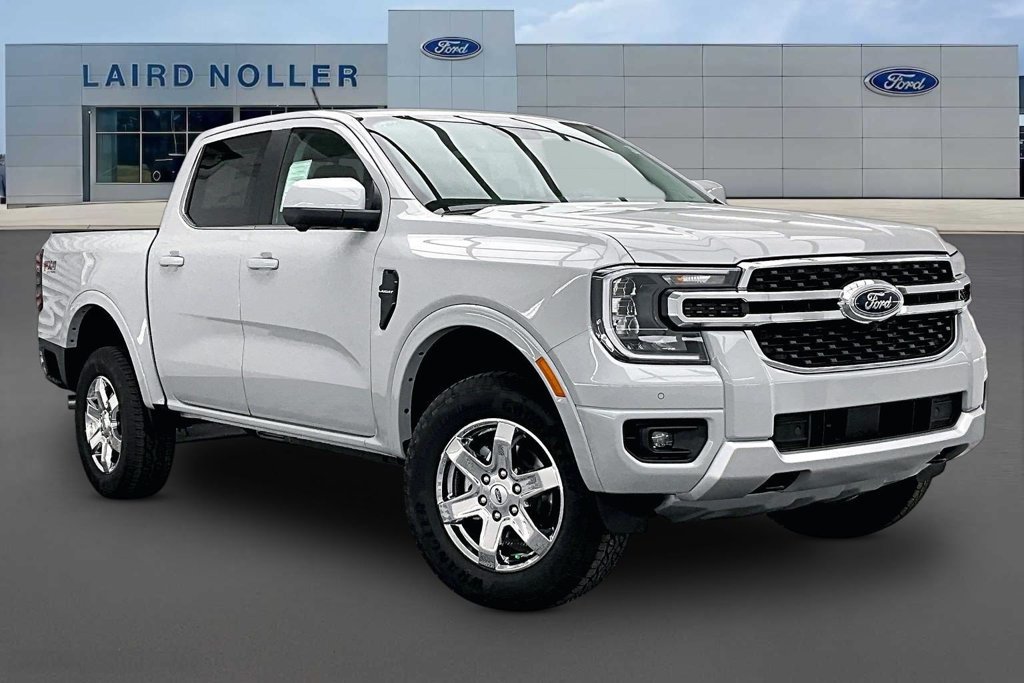New 2026 Ford Ranger Lariat w/ FX4 Off-Road Package AWD/4WD image 2