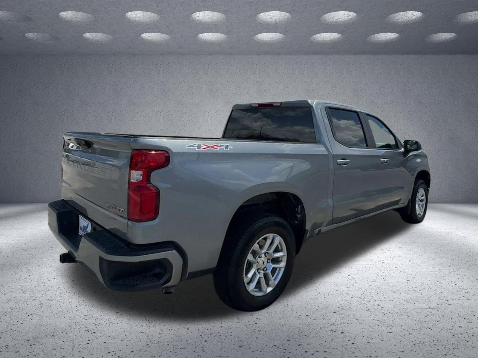 Used 2026 Chevrolet Silverado 1500 RST AWD/4WD image 5