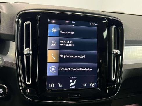 Used 2022 Volvo XC40 T5 Momentum w/ Premium Package AWD/4WD image 28