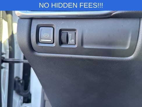 Used 2021 Cadillac XT4 Sport image 35