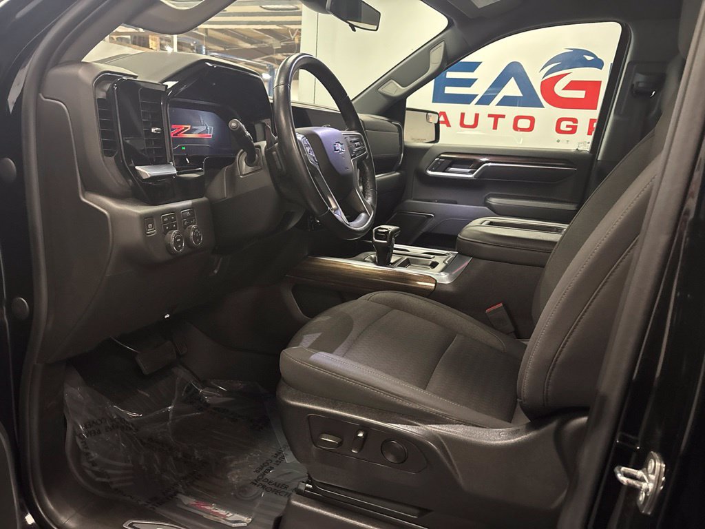 Used 2022 Chevrolet Silverado 1500 RST AWD/4WD image 21