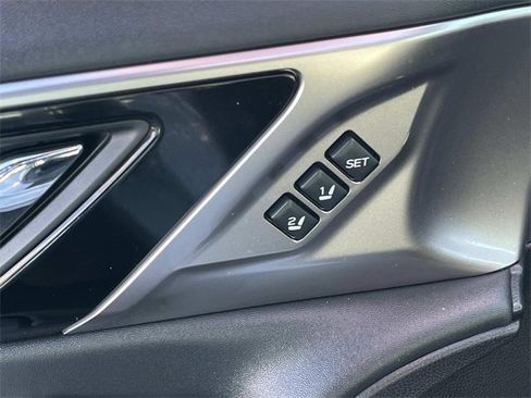 Used 2024 Subaru Legacy Limited image 27