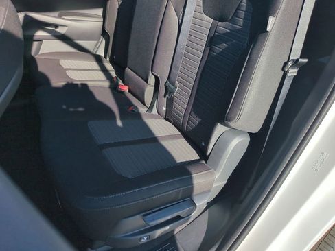 New 2026 Kia Sorento S image 24