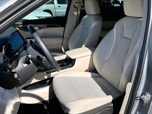 Used 2023 Buick Envision Preferred image 20