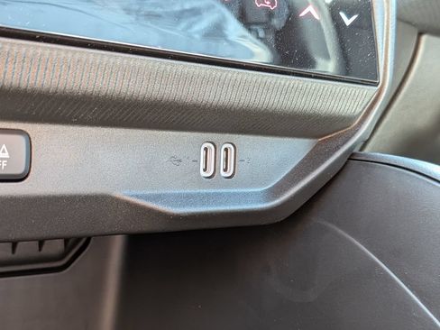 New 2026 Jeep Cherokee Limited AWD/4WD image 25
