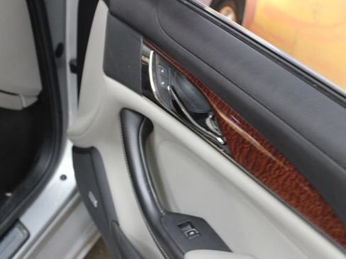 Used 2014 Cadillac CTS Luxury AWD/4WD image 11
