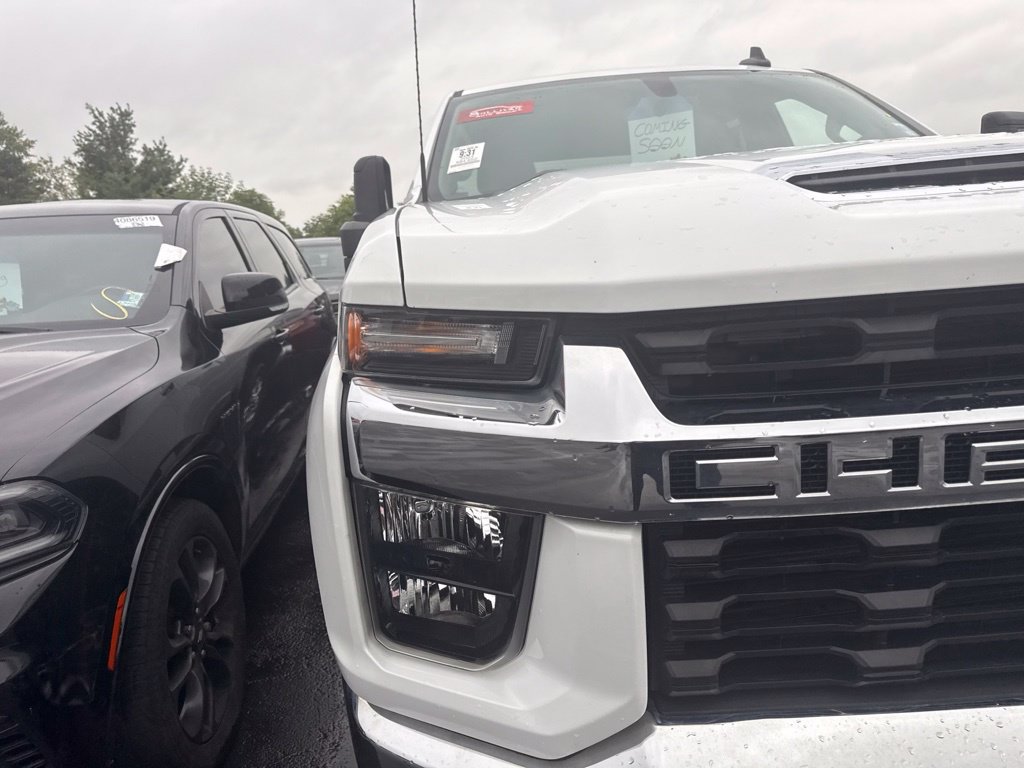 Used 2023 Chevrolet Silverado 2500 LT w/ Convenience Package AWD/4WD image 7