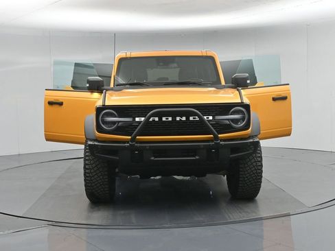 Used 2022 Ford Bronco Wildtrak image 37