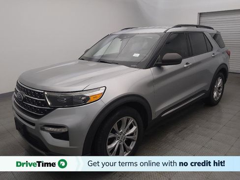 Used 2020 Ford Explorer XLT w/ Equipment Group 202A RWD image 1