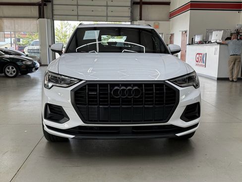 Used 2020 Audi Q3 2.0T Premium Plus AWD/4WD image 6