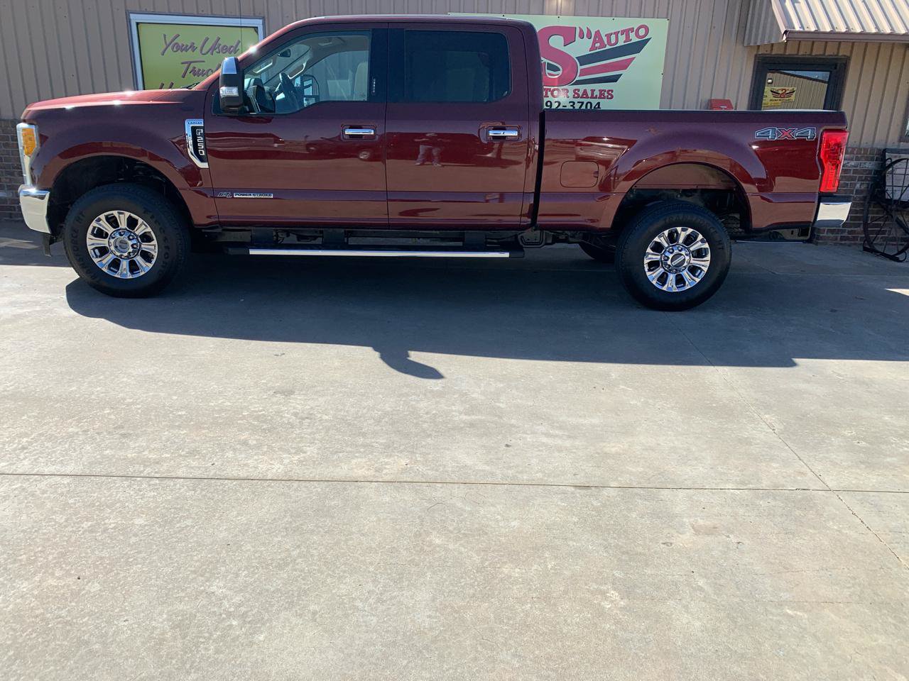 Used 2017 Ford F250 Lariat w/ Chrome Package AWD/4WD image 5