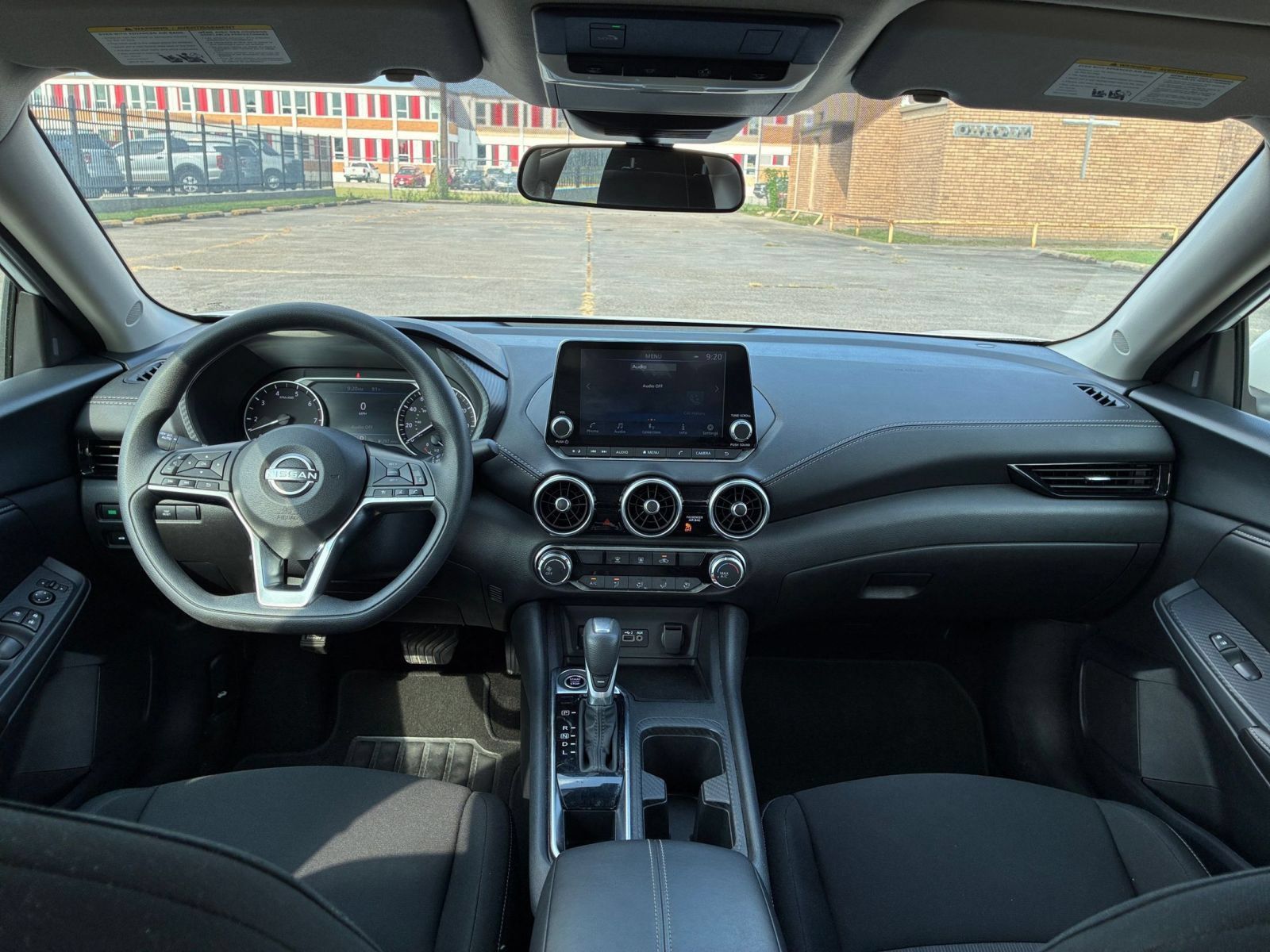 Used 2025 Nissan Sentra SV FWD image 30