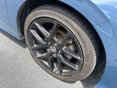 Used 2025 Honda Civic Sport image 9
