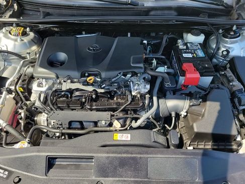 Used 2021 Toyota Camry SE FWD image 32
