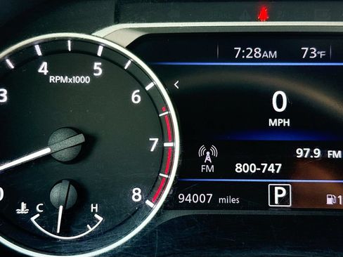Used 2021 Nissan Sentra SV FWD image 13