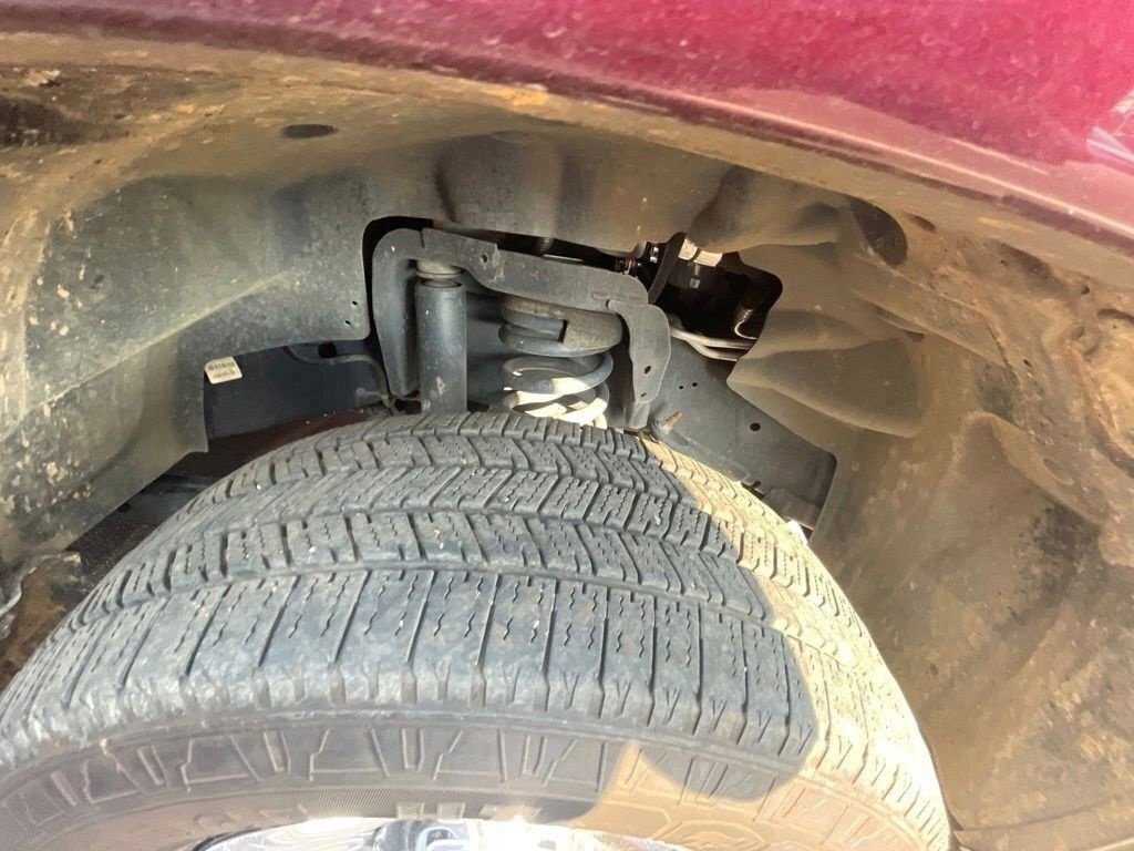 Used 2024 RAM 2500 Tradesman w/ Chrome Appearance Group AWD/4WD image 8