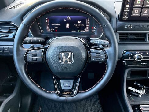 Used 2026 Honda Passport TrailSport Elite image 6