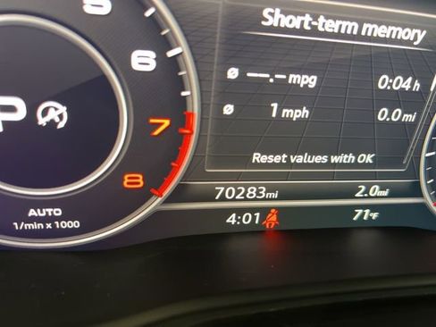 Used 2018 Audi A4 2.0T Premium Plus w/ Premium Plus Package AWD/4WD image 29