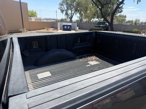 Used 2017 Ford F150 XLT RWD image 16