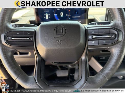 Used 2024 Chevrolet Brightdrop 600 w/ Battery Pack, Max Range AWD/4WD image 3