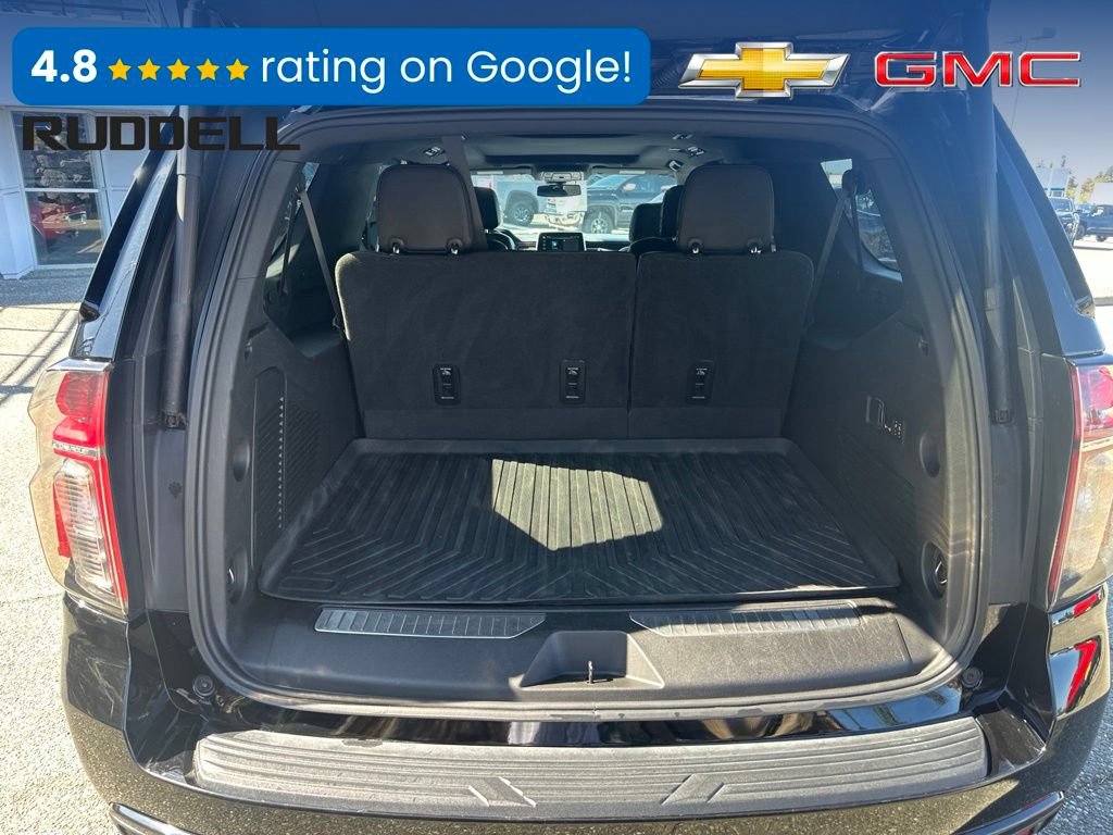 Used 2024 Chevrolet Suburban RST w/ Luxury Package AWD/4WD image 16