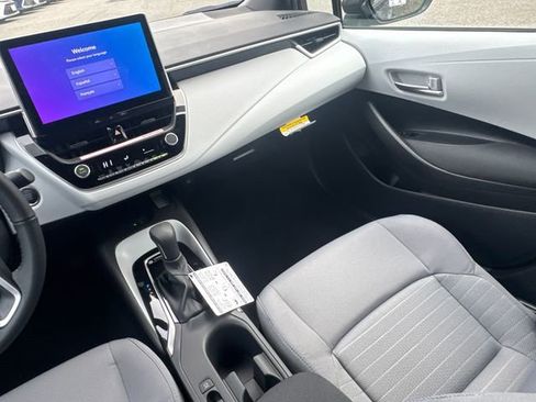 New 2026 Toyota Corolla SE image 21