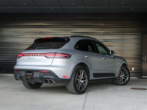Used 2024 Porsche Macan S image 7