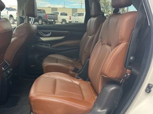 Used 2022 Subaru Ascent Touring AWD/4WD image 30