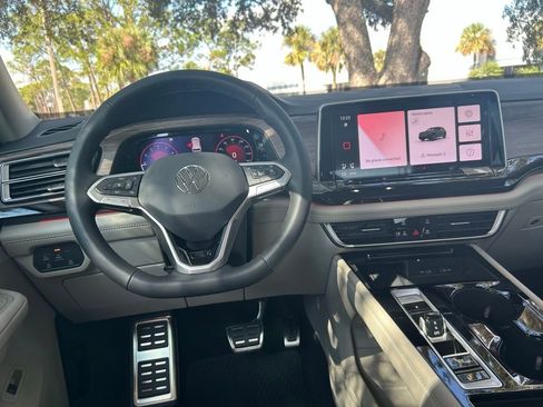 New 2026 Volkswagen Atlas SEL Premium R-Line AWD/4WD image 54